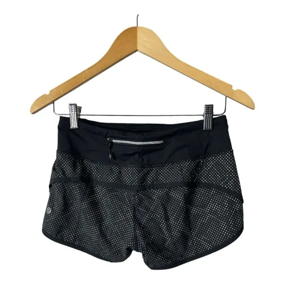 Lululemon Speed Shorts Kill the Lights Ravishing Reptile Reflective, Size 2